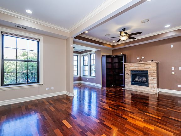 4th image of 1367 E 64th St #2