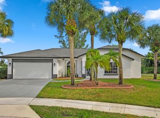 104 Greenwood Pl, Royal Palm Beach, FL 33411