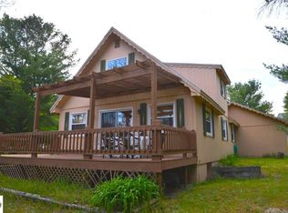 11848 Windmill Ln, Rapid City, MI 49676