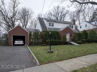 140 Merrison St, Teaneck, NJ 07666
