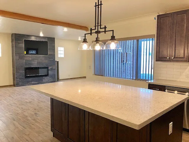 Gorgeous fully remodeled in Central Tucson - Available August 2026 — Photo 3