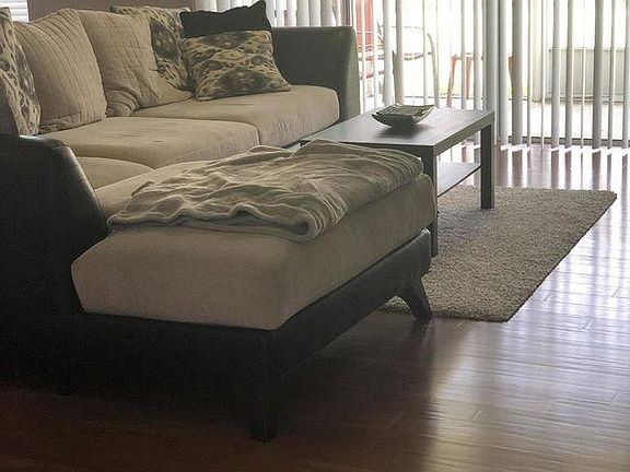 5th image of 4222 Clybourne Ln