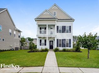310 Peters Creek Dr, Summerville, SC 29486