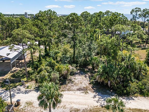 3rd image of LOT 1 Watermark Way