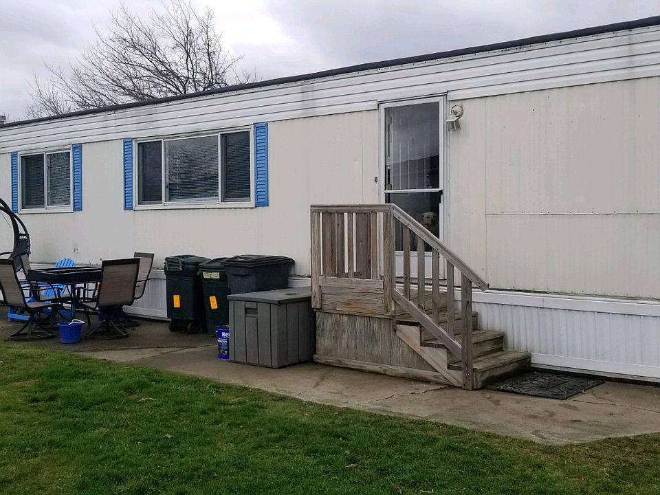 2nd image of 1356 Elaine Dr