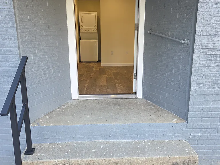 151 Fayette St #101 — Photo 3