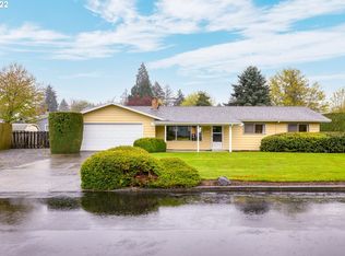 1914 Camino Dr, Forest Grove, OR