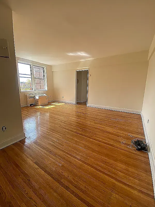 8700 25th Avenue — Photo 2