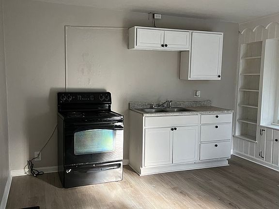 2nd image of 2163 S Delaware St #1