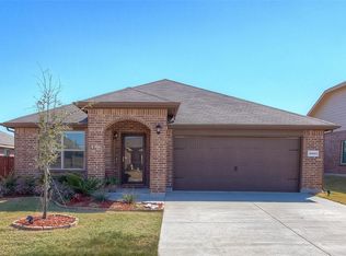 10005 Huntersville Trl, Fort Worth, TX 76108