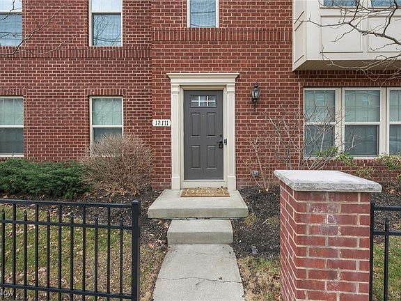 4th image of 12111 Detroit Ave