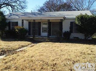 319 Falcon Dr, Irving, TX 75060