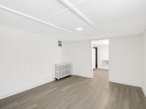 5th image of 8830 Parrish Ave #Basement