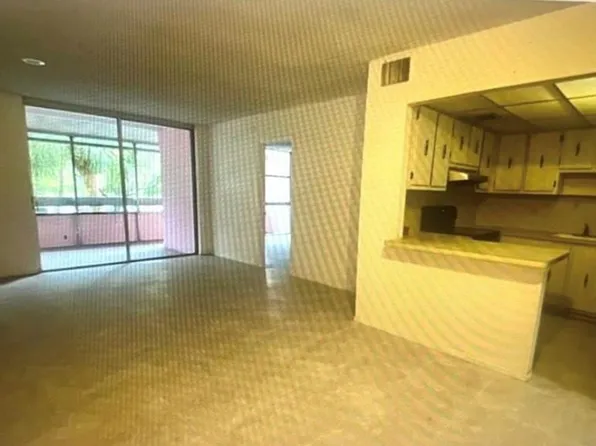 2017 NW 46th Avenue #A206, Fort Lauderdale, FL 33313