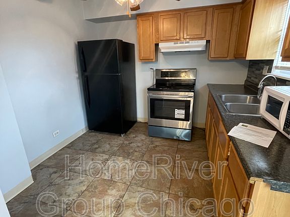 2nd image of 1113 Euclid Ln