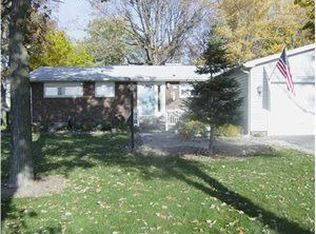 5453 Military Rd, Lewiston, NY 14092