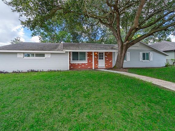 2nd image of 2618 Aloma Ave #2618