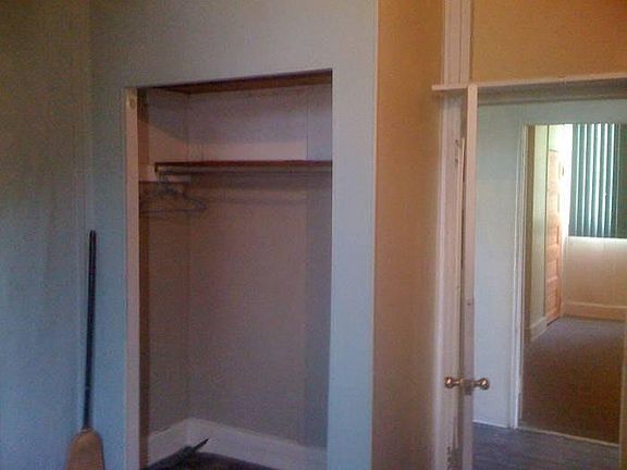 5th image of 612 N Halifax Ave APT 4