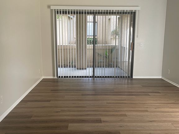 3rd image of 1440 Orange Ave #37