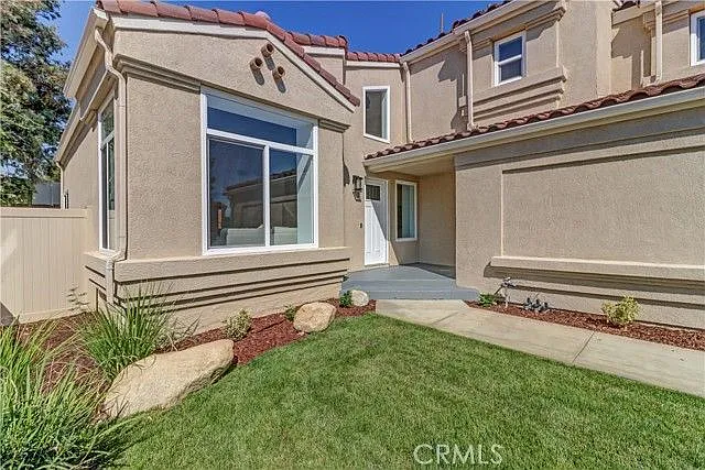22586 Raspberry Ln — Photo 3