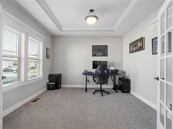 3rd image of 10834 N Corrington Ave