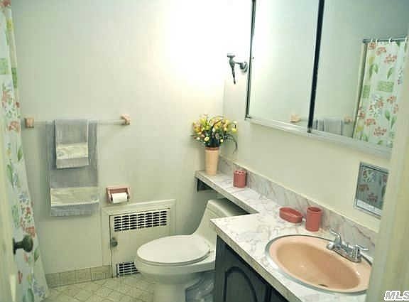 2nd image of 8 Intervale