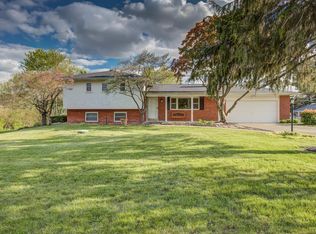 2155 Holton Rd, Grove City, OH 43123