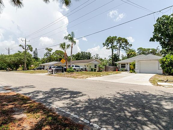 3rd image of 1080 MECCA DRIVE