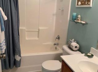 102 Loyd Ln, Beulaville, NC 28518