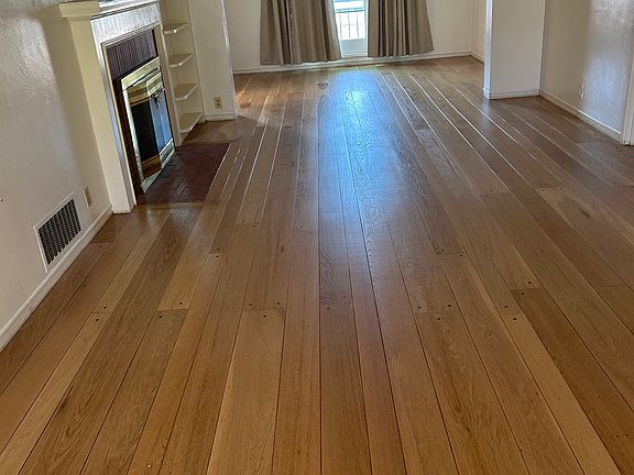 2nd image of 3275 Dakota St