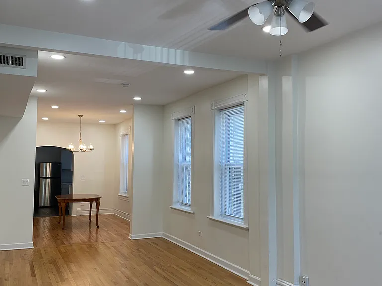 1406 N Noble St #1F — Photo 4