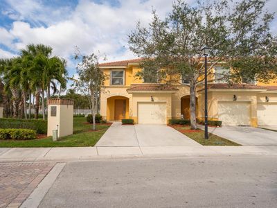 100 Wakulla Springs Way, Royal Palm Beach, FL, 33411