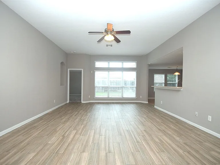 4915 Ibis Lake Ct — Photo 20