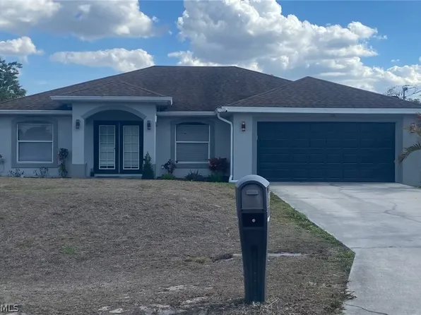 242 Pullman St, Lehigh Acres, FL 33974