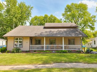 3211 56th St, Des Moines, IA 50310