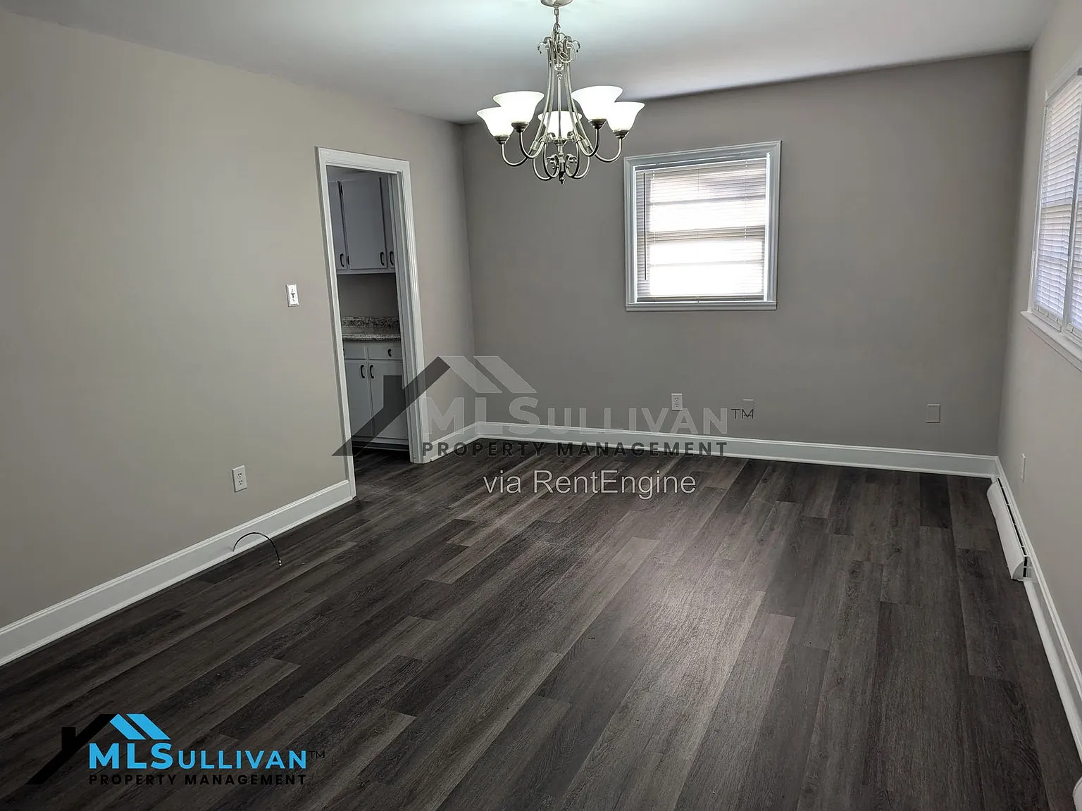 3 bed, 1.0 bath, 1053 sqft, $1,495 — Photo 3