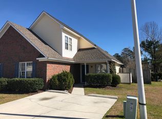 402 Saint Rosea Dr, Wilmington, NC 28405