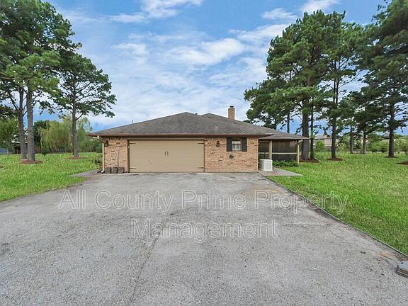 4th image of 28540 Rose Ln