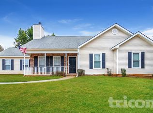 616 Magnolia Dr, Loganville, GA 30052