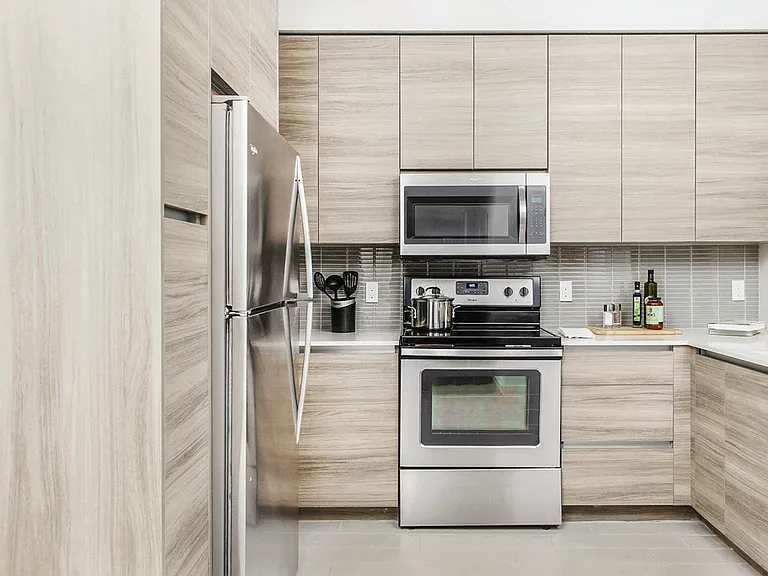 The Palmer Dadeland Apartments East — Photo 31