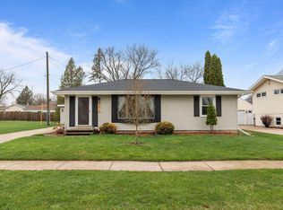 2613 S Fountain Ave, Appleton, WI 54915