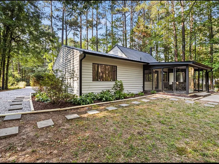 1106 Scott King Rd — Photo 35