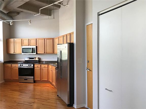 3rd image of 2107 Grand 408 Blvd Unit 408