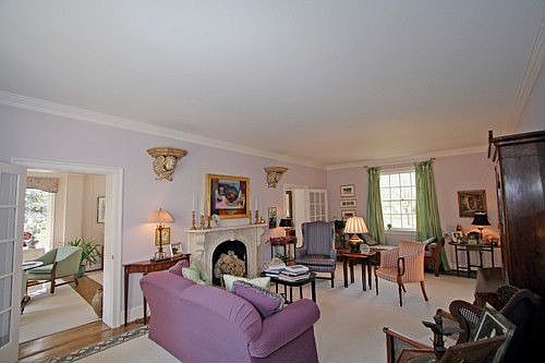 2nd image of 111 Windsor Way