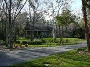 3945 Parkway Dr, Melbourne, FL 32934