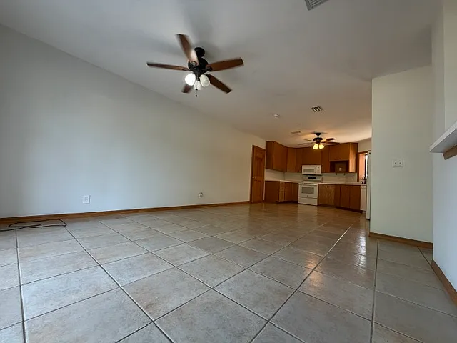 8313 Pat Blvd — Photo 13