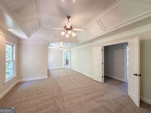 4th image of 861 Windsor Creek Dr