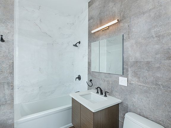 3rd image of 47-16 Greenpoint Ave #4E