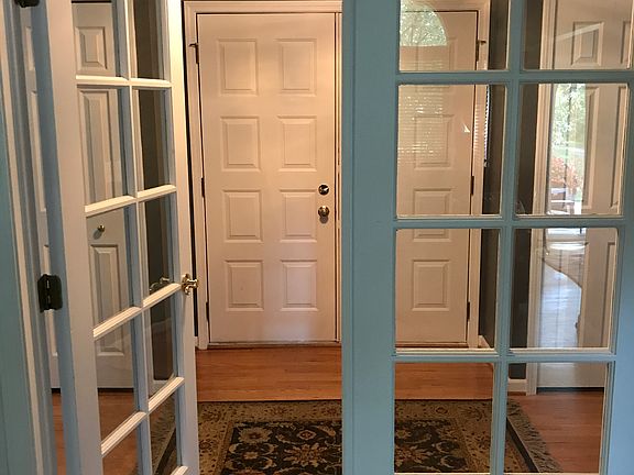 2nd image of 50401 Heatherwood Ln