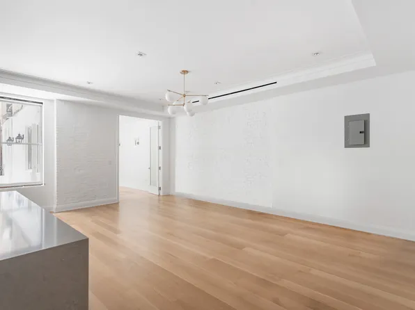 9 East 82nd Street image 7 of 12